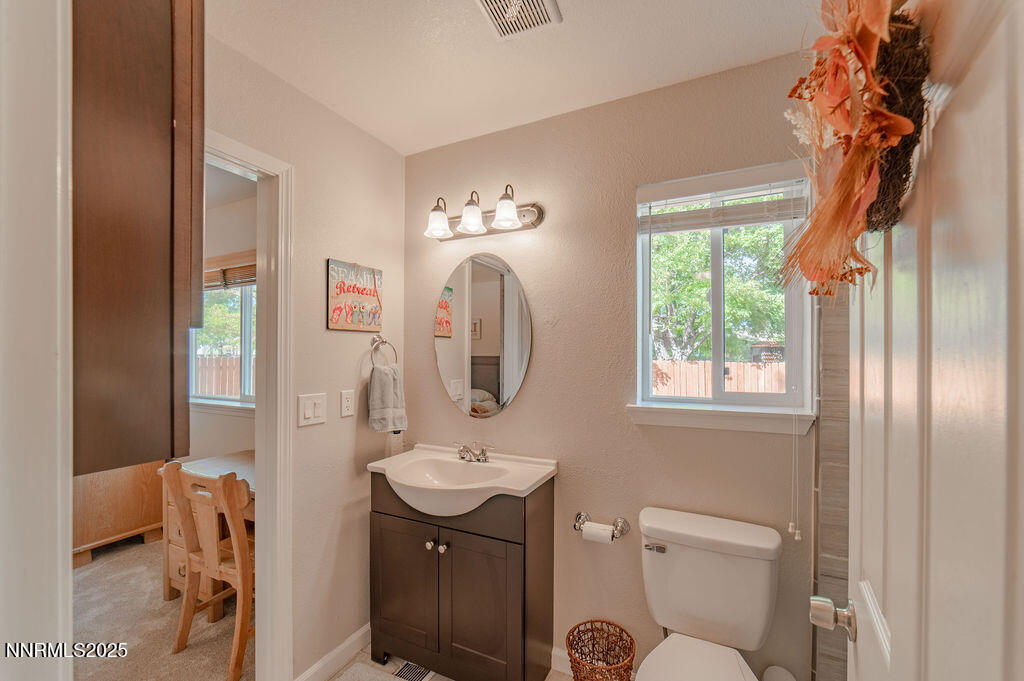 714 Long Valley Road Gardnerville, NV 89460 - Photo 25 of 52 714LongValley(24of57)