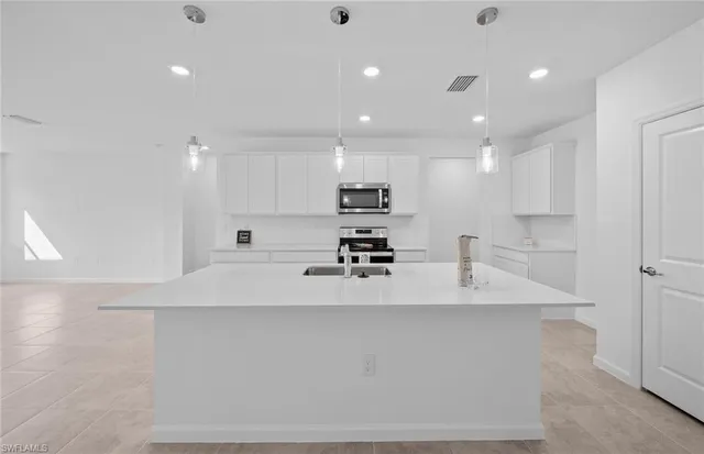 $269,990 | 1644 Lake Jessup Circle, Cape Coral, FL 33909