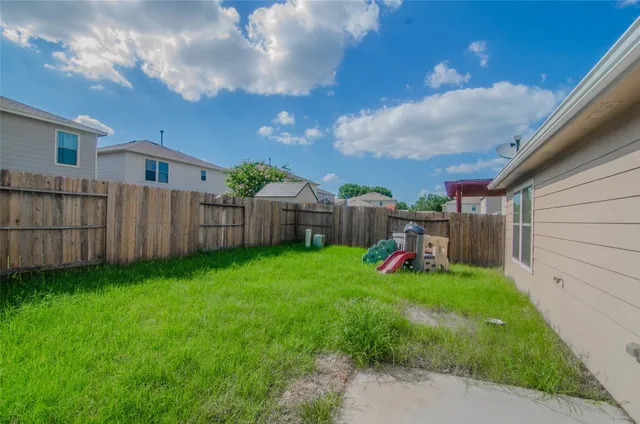 $1,900 | 15335 Hope Shadow Court, Cypress, TX 77429