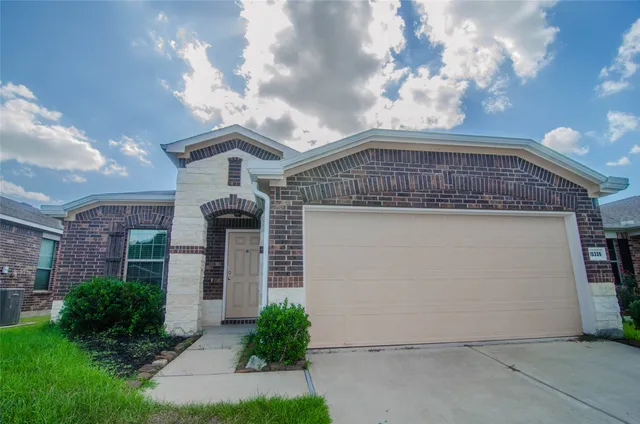 $1,900 | 15335 Hope Shadow Court, Cypress, TX 77429