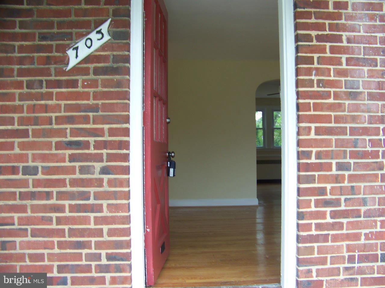 703 Benninghaus Road Baltimore, MD 21212 - Photo 2 of 24 Exterior (Front)