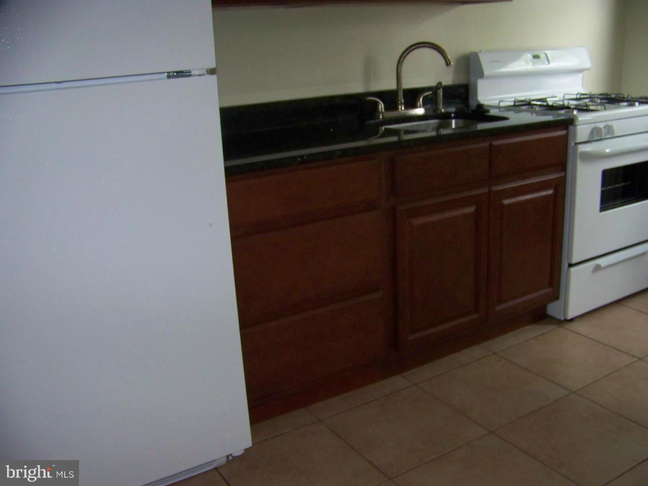 703 Benninghaus Road Baltimore, MD 21212 - Photo 11 of 24 Kitchen