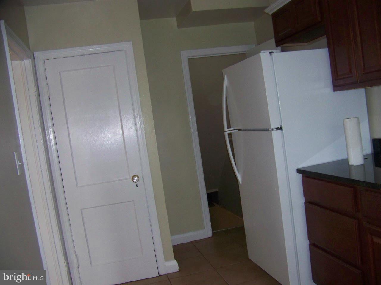 703 Benninghaus Road Baltimore, MD 21212 - Photo 9 of 24 Kitchen