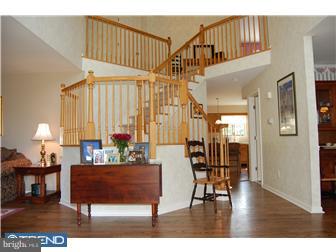 8 Priory Road West Windsor, NJ 08550 - Photo 3 of 11 View