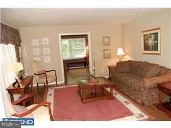 8 Priory Road West Windsor, NJ 08550 - Photo 6 of 11 Living Room
