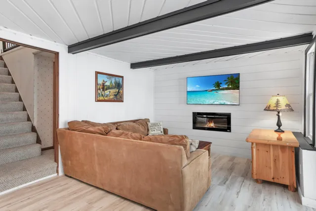 $835,000 | 36722 Birch Drive, Pine River, MN 56474