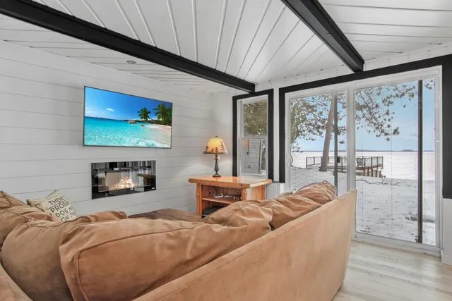 $835,000 | 36722 Birch Drive, Pine River, MN 56474