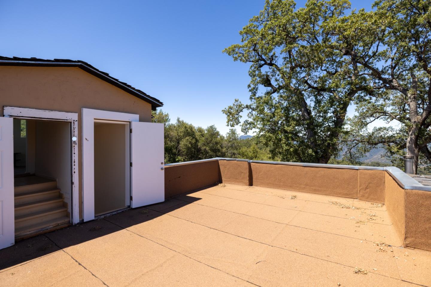 39700 Laurel Springs Road Carmel Valley, CA 93924 - Photo 34 of 52