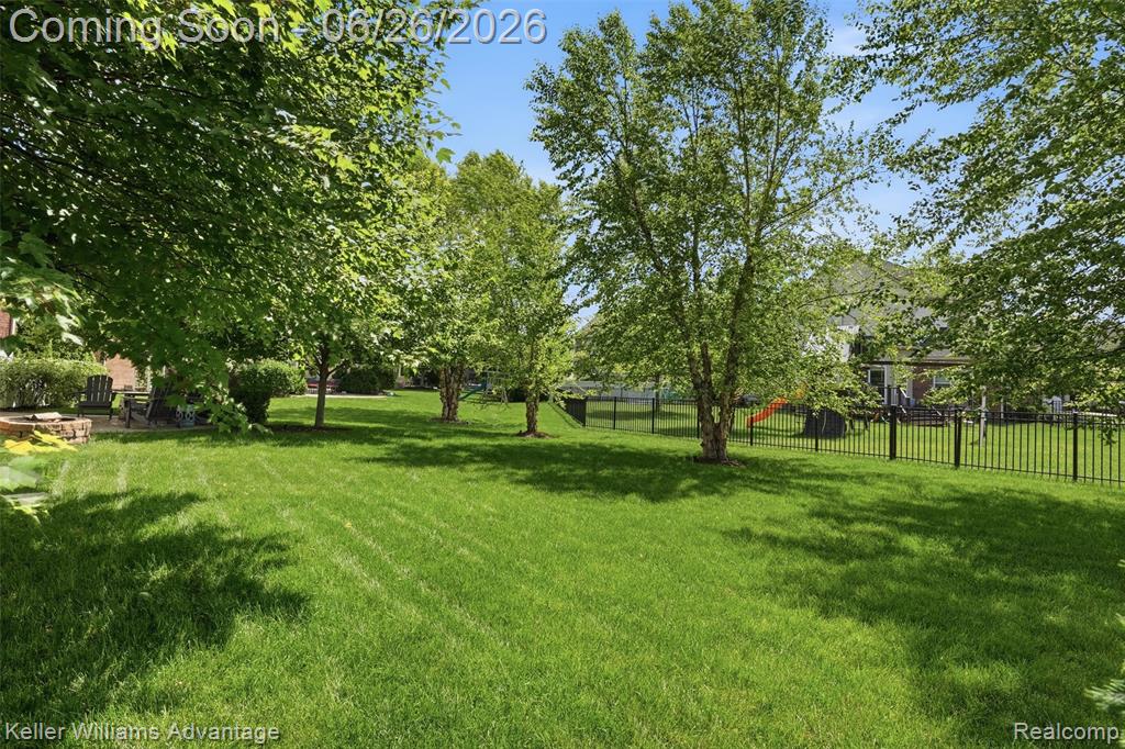 51121 Gold Ridge Lane Canton, MI 48188 - Photo 37 of 39