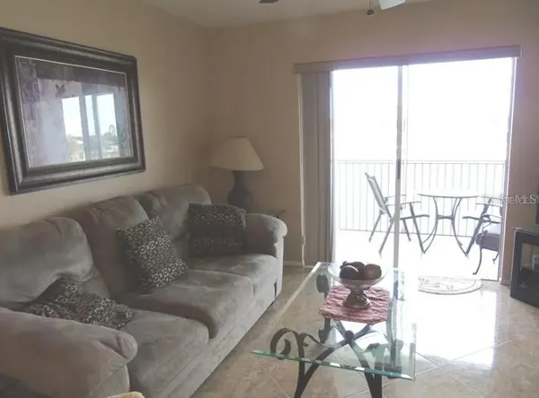 $1,200 | 12538 Southwest Kingsway Circle, Unit 806, Lake Suzy, FL 34269