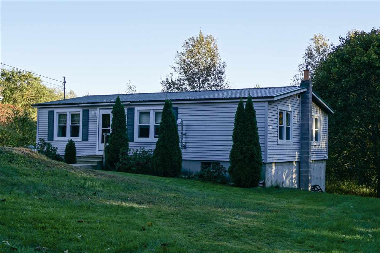 93 Exeter Road Epping, NH 03042 - Photo 1 of 16