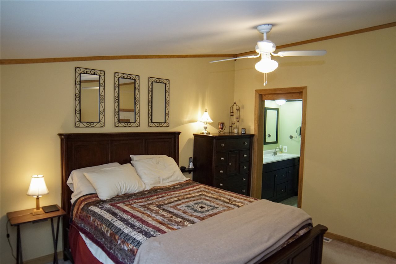 93 Exeter Road Epping, NH 03042 - Photo 12 of 16
