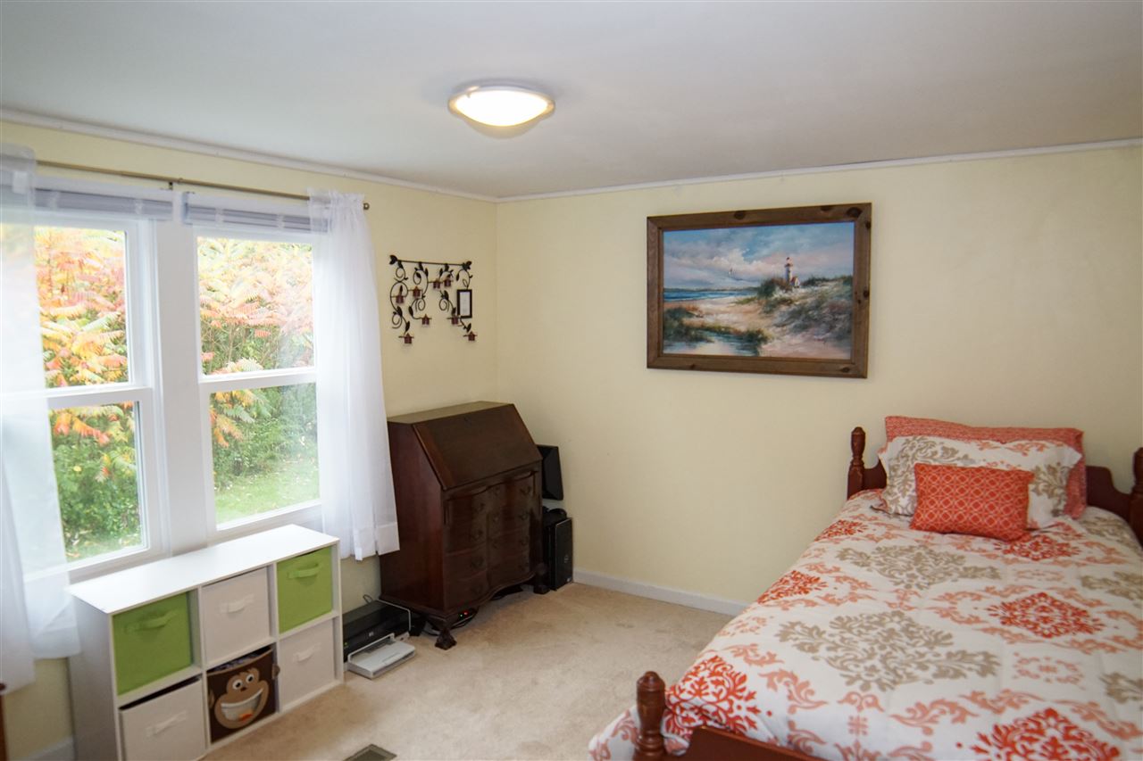 93 Exeter Road Epping, NH 03042 - Photo 15 of 16