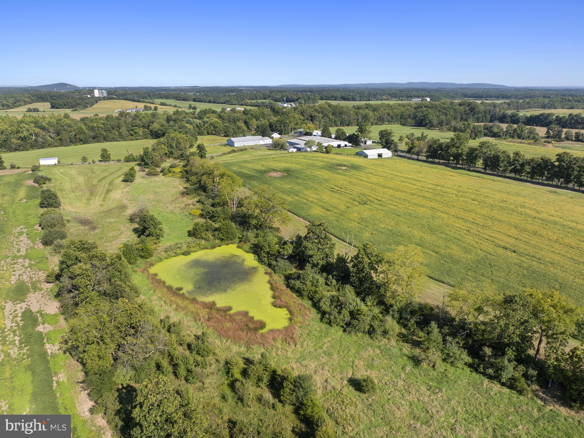 800 Pond Bank Road Gettysburg, PA 17325 - Photo 17 of 73 Gallery Image 17