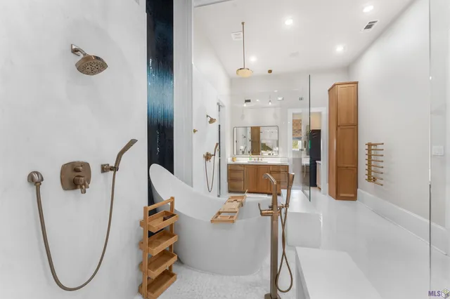 $1,750,000 | 11438 River Reid Crossing, Geismar, LA 70734