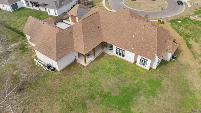 $1,750,000 | 11438 River Reid Crossing, Geismar, LA 70734