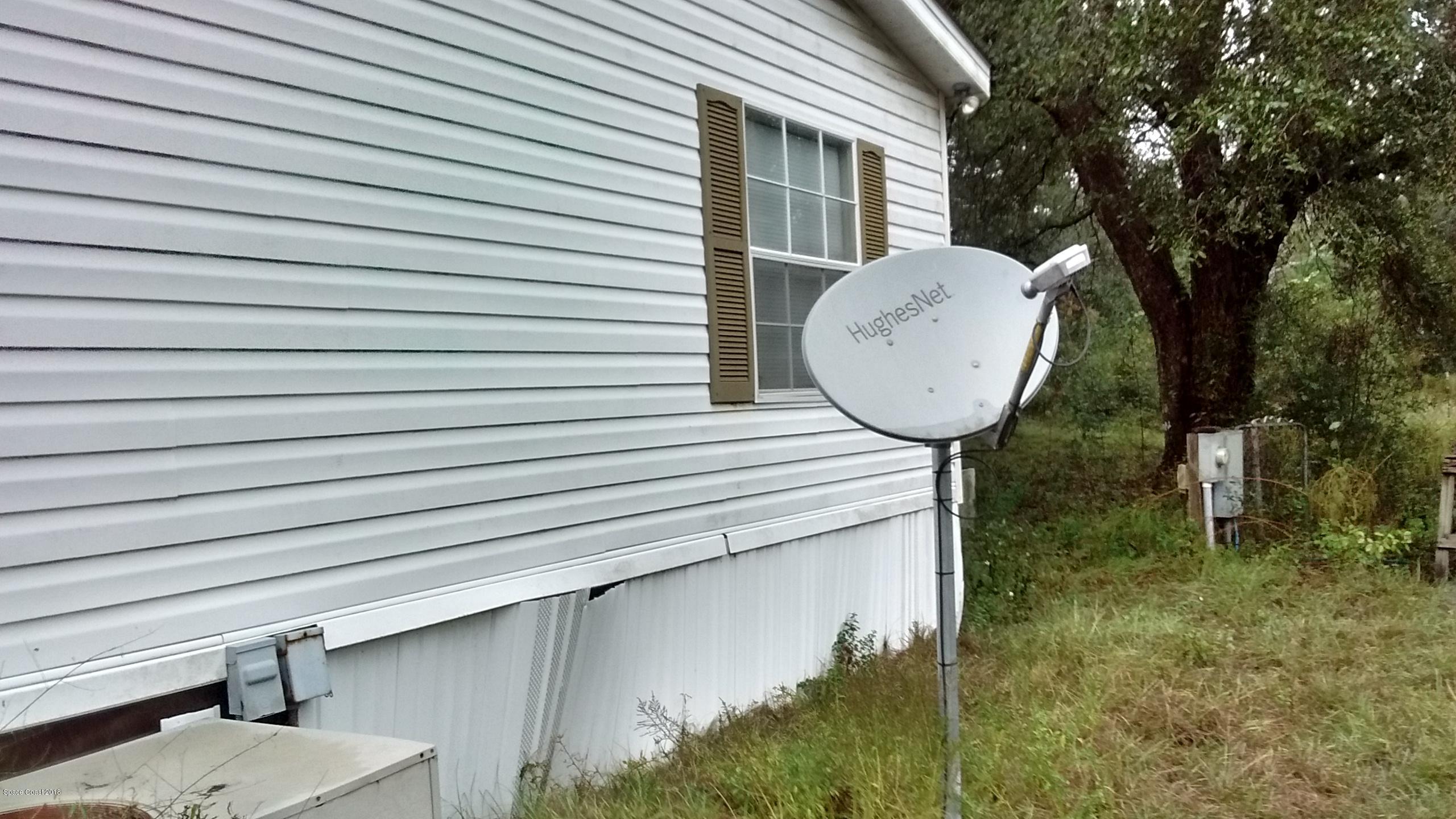 667 Fanlew Road Monticello, FL 32344 - Photo 2 of 6 Fanlew8_Right-South_Side