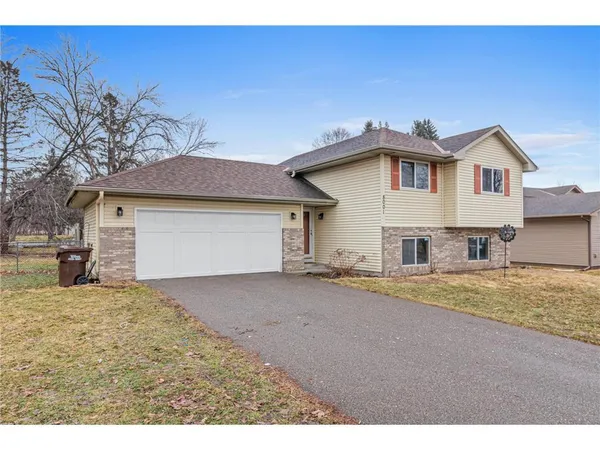 $385,000 | 8001 Jeffery Avenue South, Cottage Grove, MN 55016