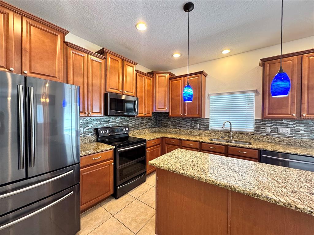 2890 Spring Breeze Way Kissimmee, FL 34744 - Photo 15 of 34 Gallery Image 15