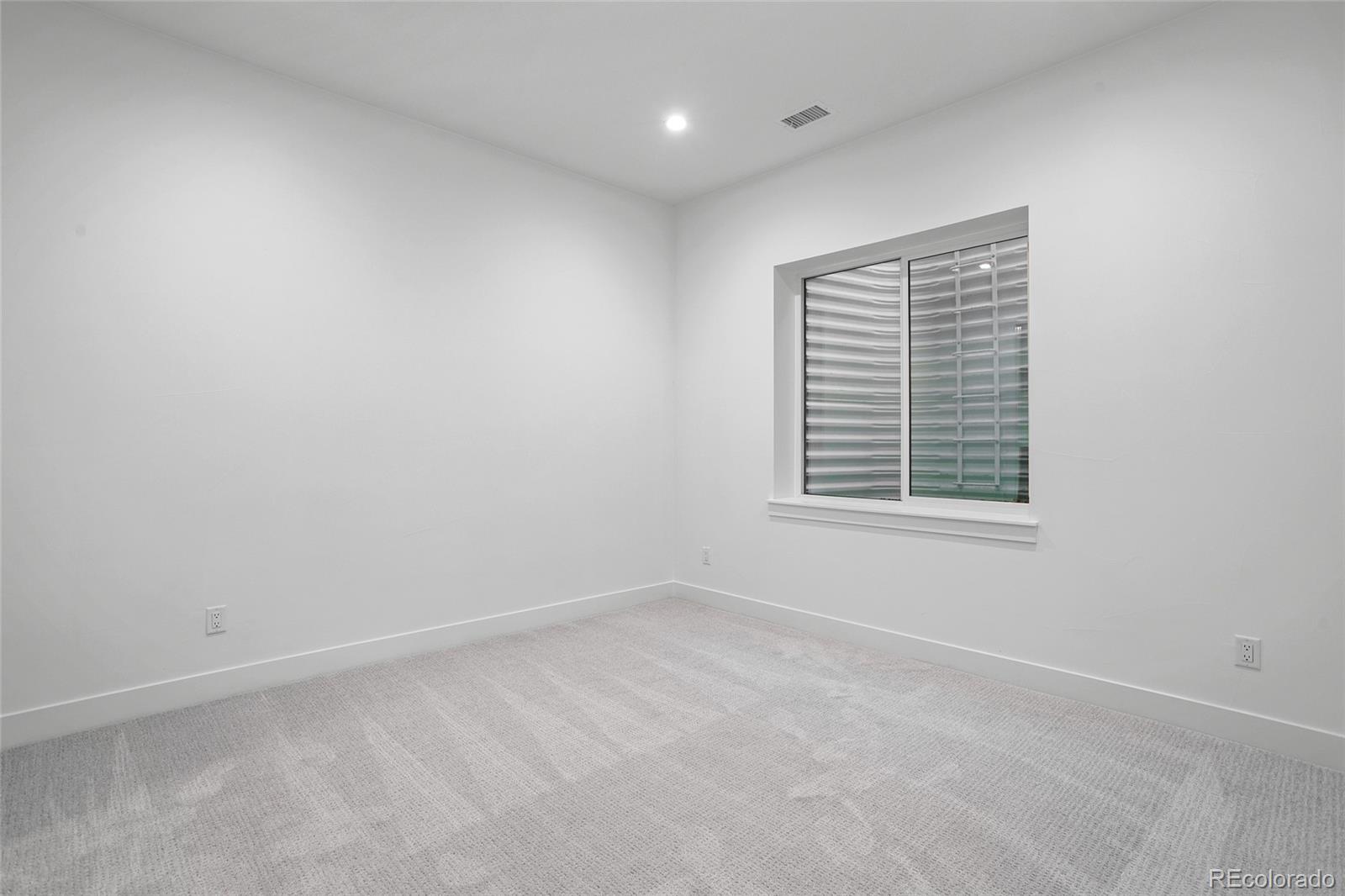 237 Madison Street Denver, CO 80206 - Photo 42 of 50