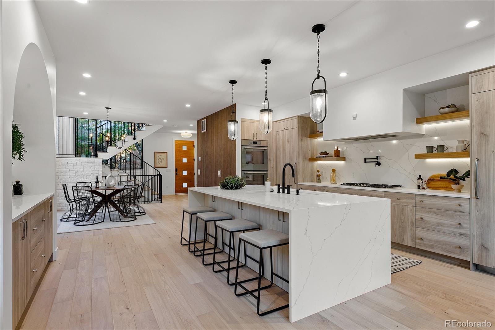 237 Madison Street Denver, CO 80206 - Photo 10 of 50