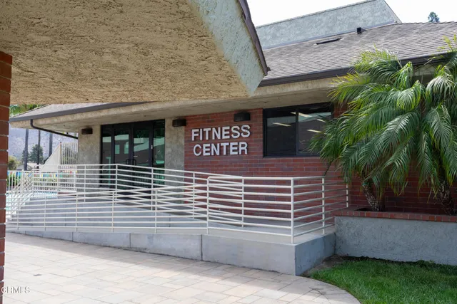 a view of a entryway door of the building