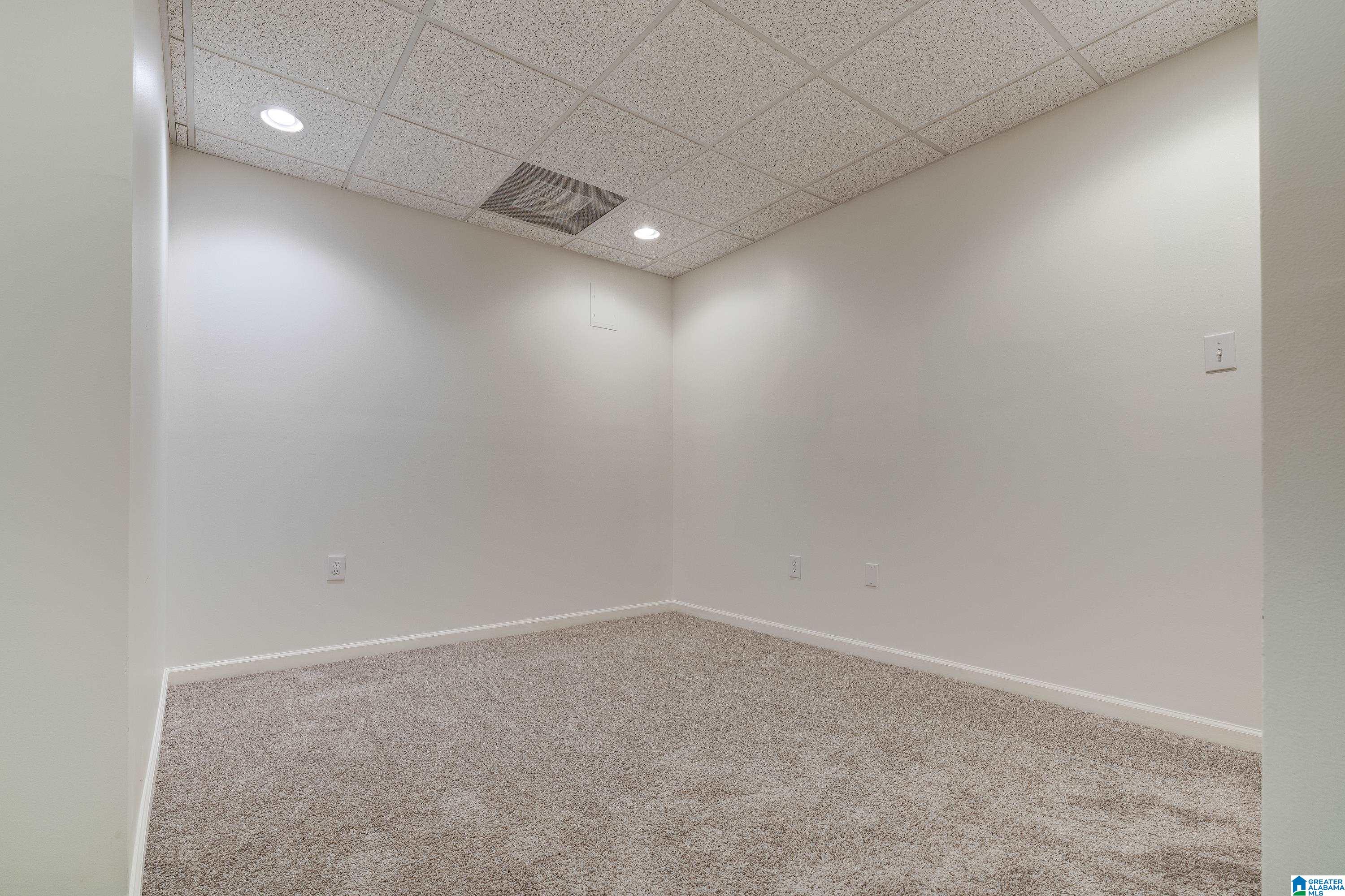 360 Lane Park Trail Alabaster, AL 35114 - Photo 31 of 40