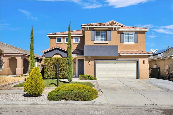 $569,900 | 13498 Bent Wood Street, Hesperia, CA 92344