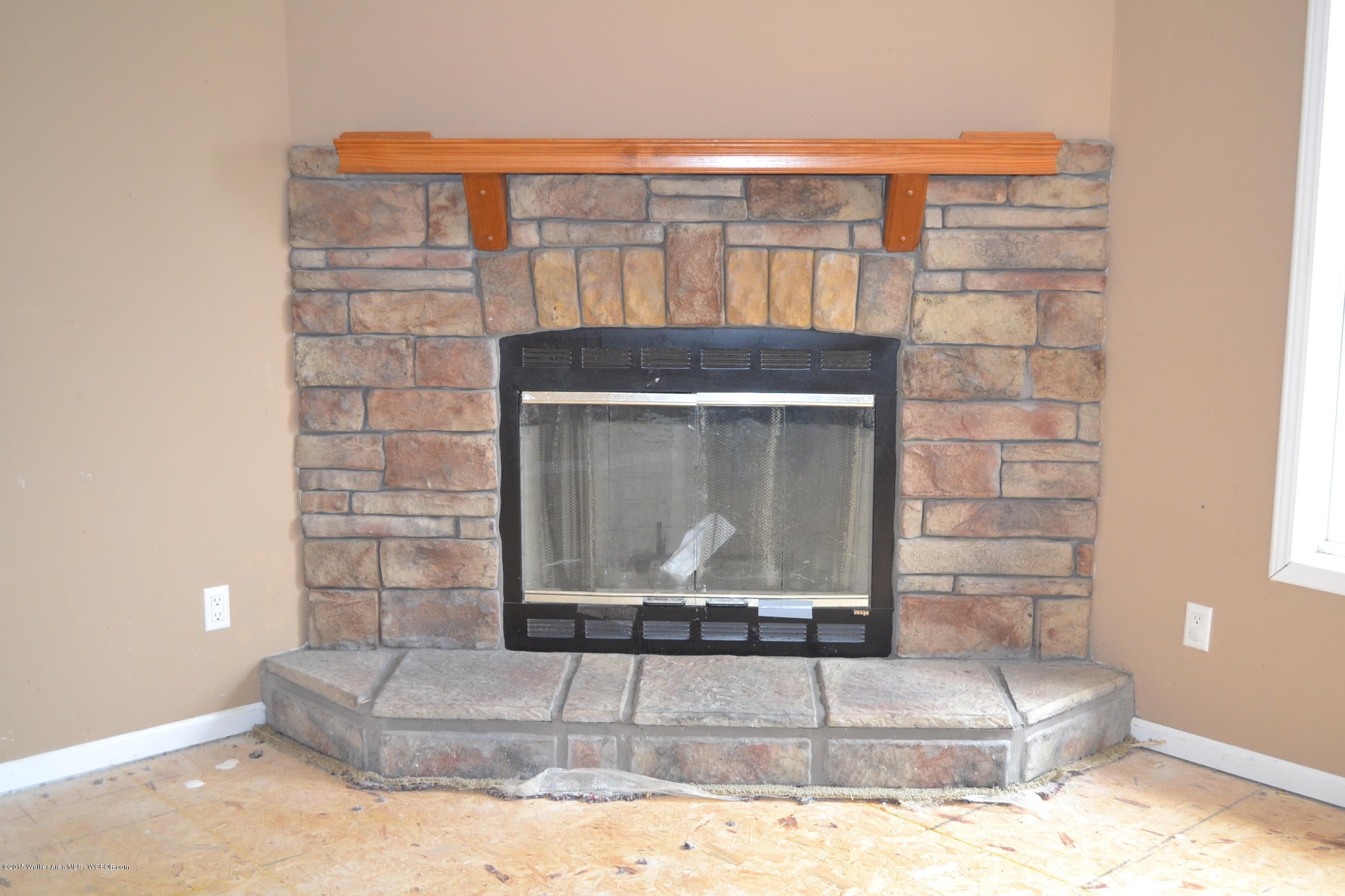 613 Lamon Chapel Loop Jasper, AL 35503 - Photo 3 of 32 Gallery Image 3