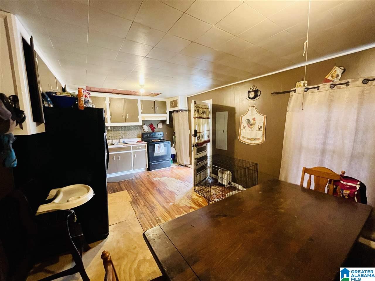 202 Nassau Street Talladega, AL 35160 - Photo 9 of 11