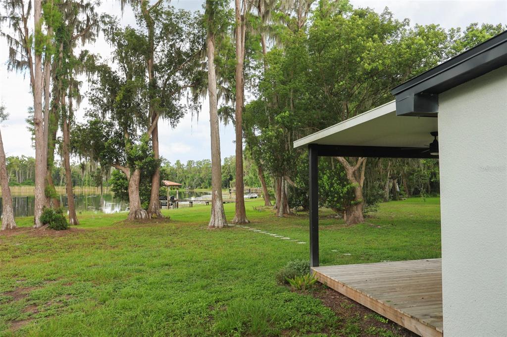 730 Crystal Lake Road Lutz, FL 33548 - Photo 14 of 35