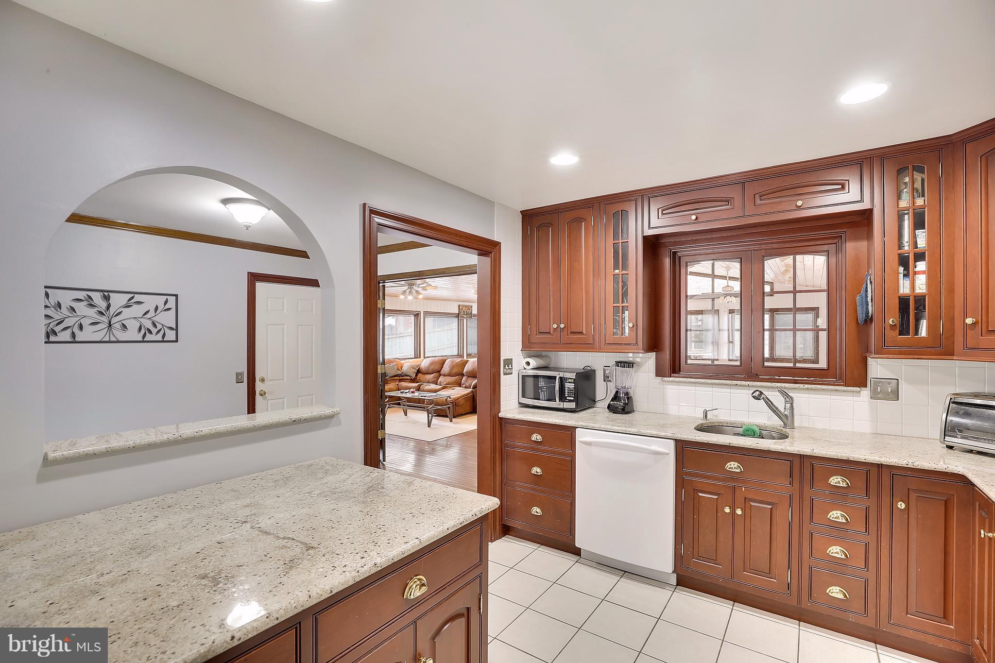 10211 Snowden Road Laurel, MD 20708 - Photo 4 of 25 Kitchen