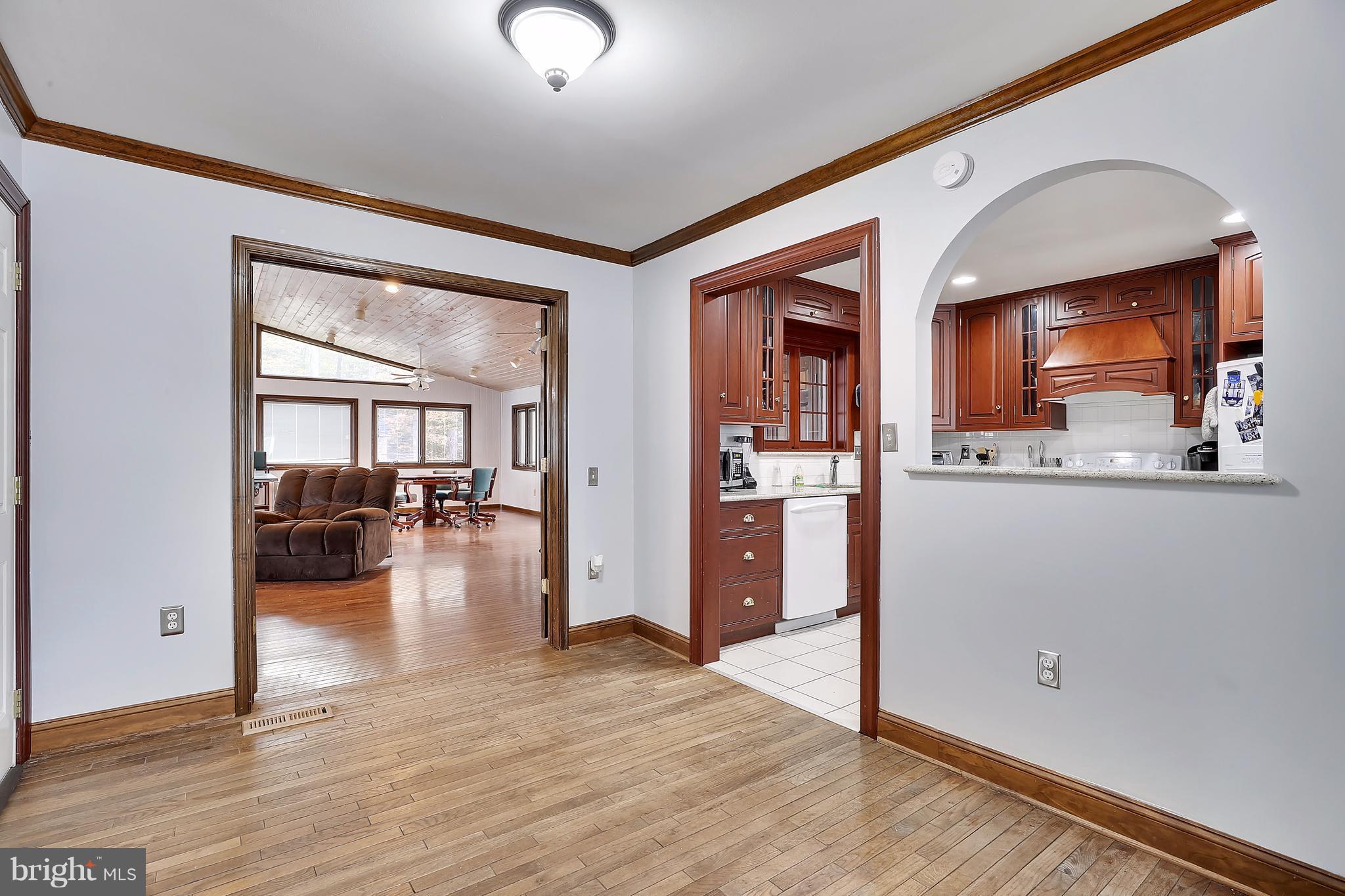 10211 Snowden Road Laurel, MD 20708 - Photo 6 of 25 Dining Room