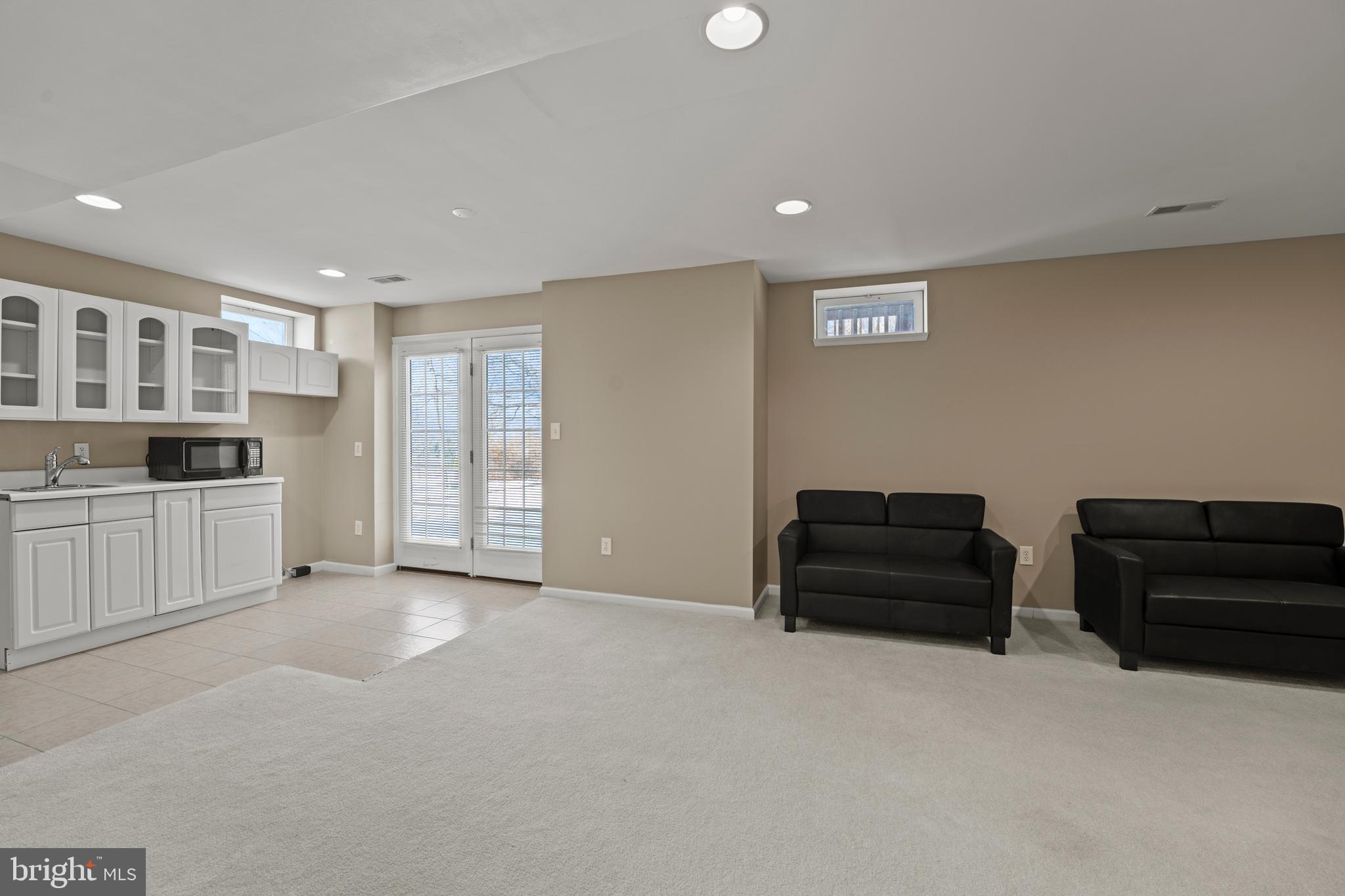 7756 Seneca Ridge Drive York, PA 17403 - Photo 42 of 50 a view of a livingroom with furniture