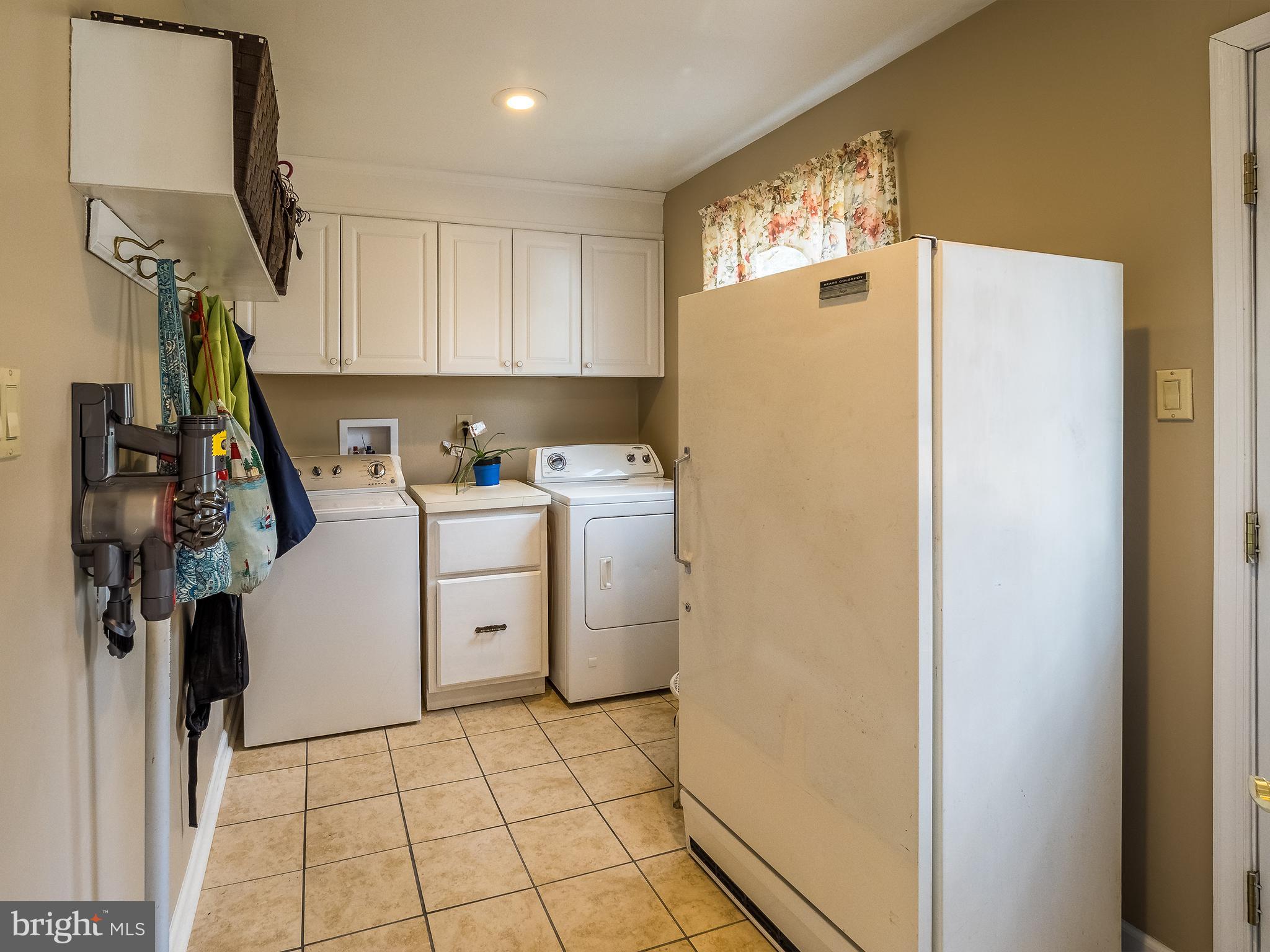 262 Hopewell Road Medford, NJ 08055 - Photo 25 of 29 Laundry Room