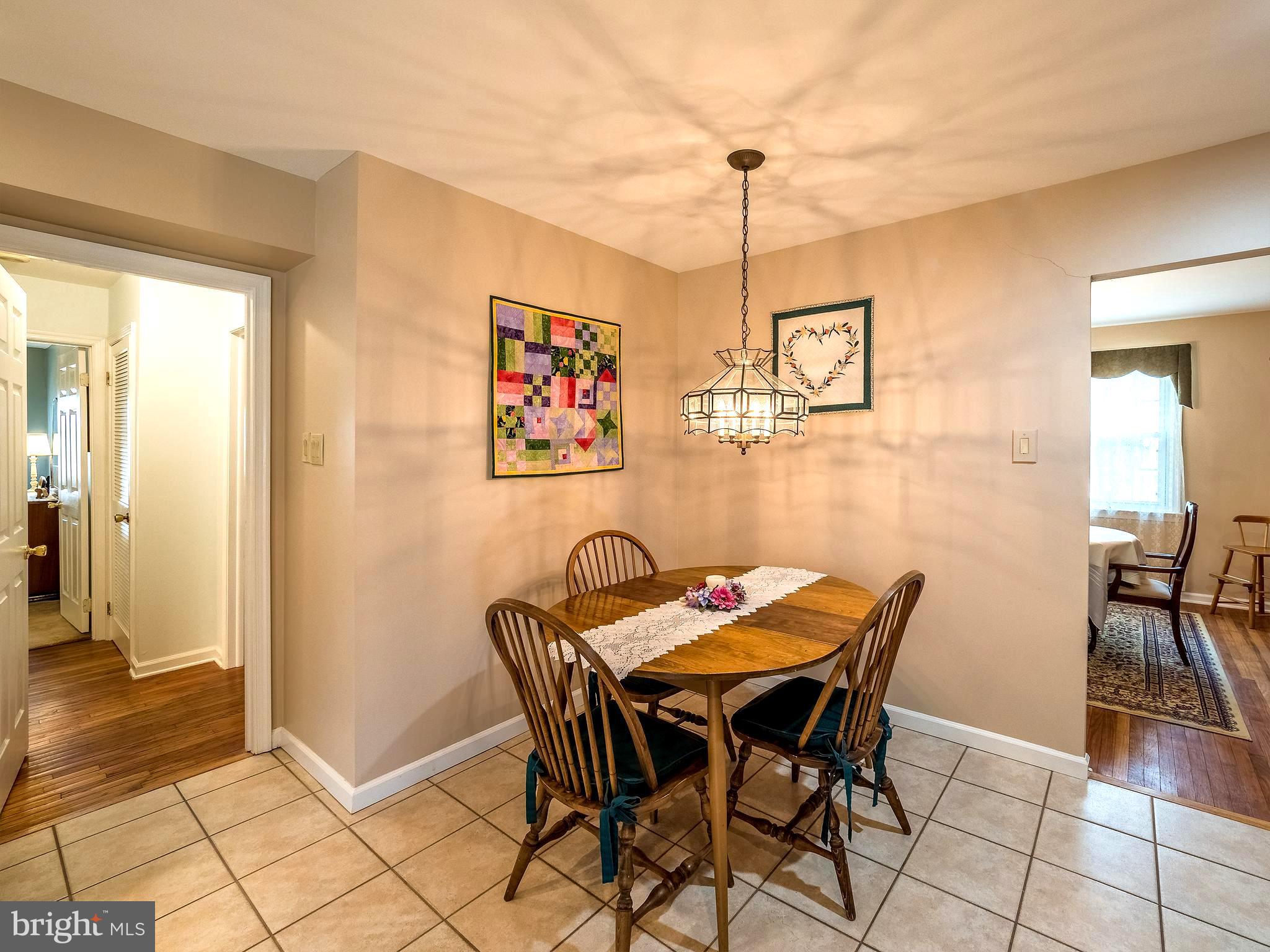 262 Hopewell Road Medford, NJ 08055 - Photo 9 of 29 Eat-in Kitchen