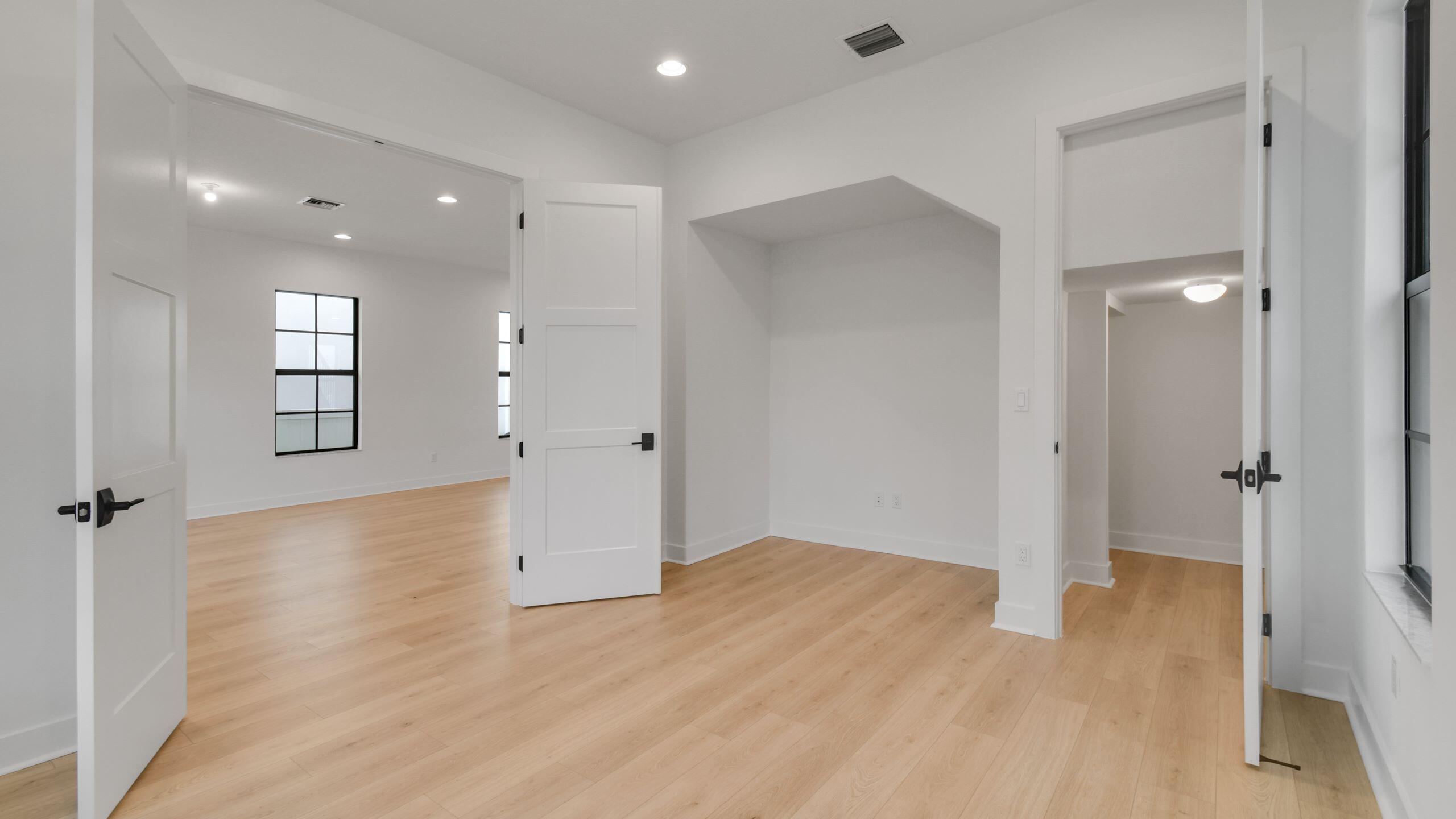 13128 Alton Road Palm Beach Gardens, FL 33418 - Photo 28 of 42 Alton_13128AltonRd_Den2