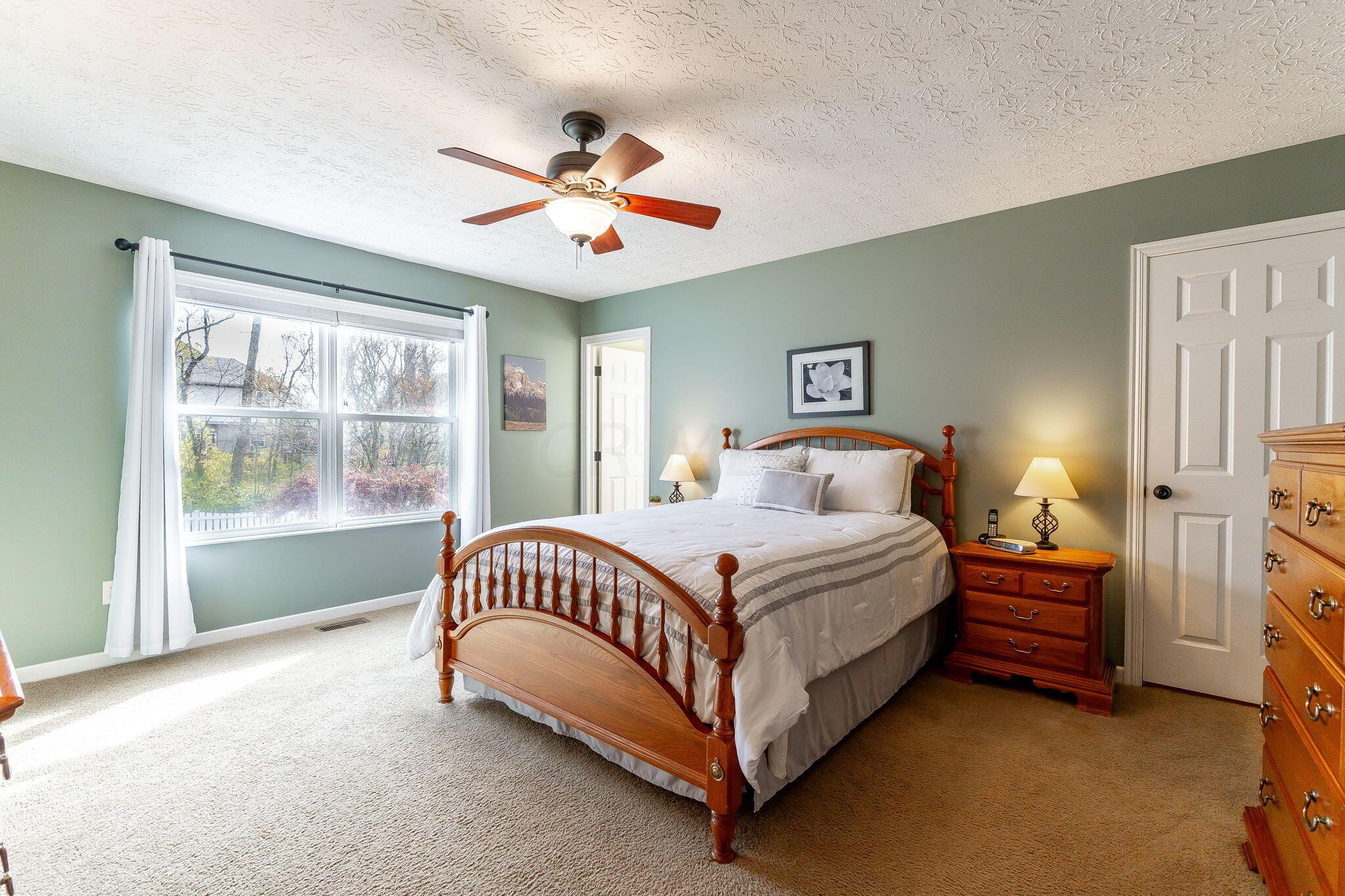 7995 Rodebaugh Road Reynoldsburg, OH 43068 - Photo 21 of 67 1st Flr Primary Suite