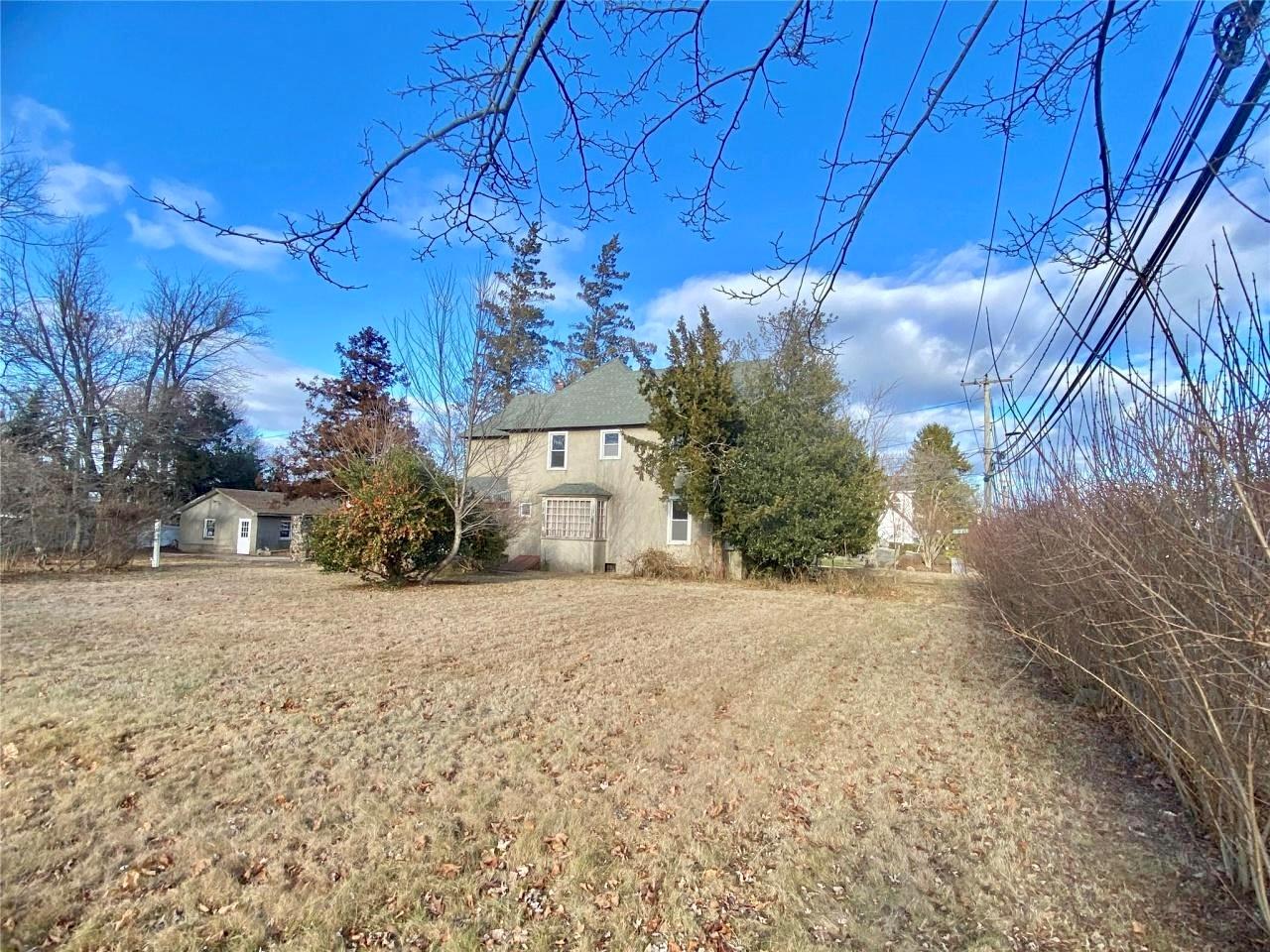 9 Sheep Pasture Road Port Jefferson, NY 11777 - Photo 1 of 1 View of yard