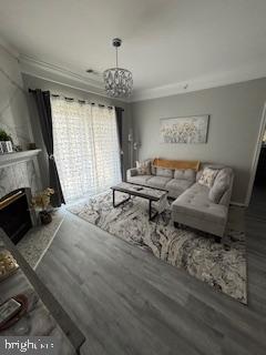 1581 Spring Gate Dr., Unit 5403 McLean, VA 22102 - Photo 5 of 16 a living room with furniture and a window