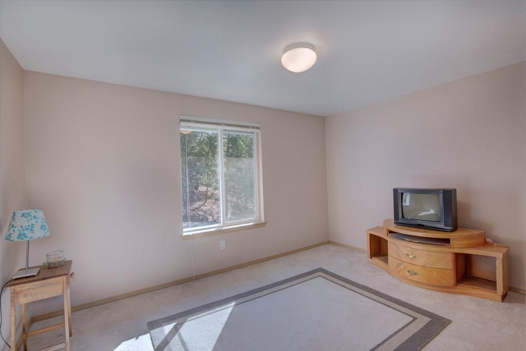 16420 Ford Road Rogue River, OR 97537 - Photo 21 of 34 Additional Photo