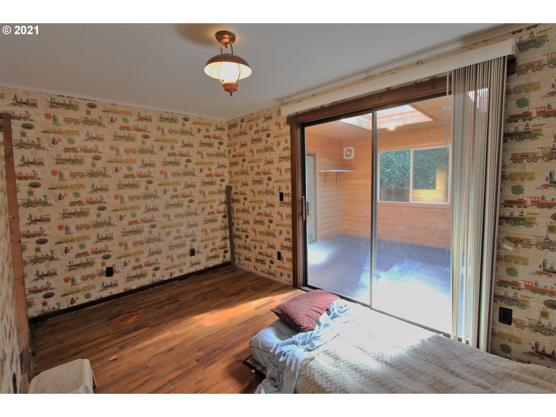 66523 East Bay Road North Bend, OR 97459 - Photo 14 of 16 Gallery Image 14