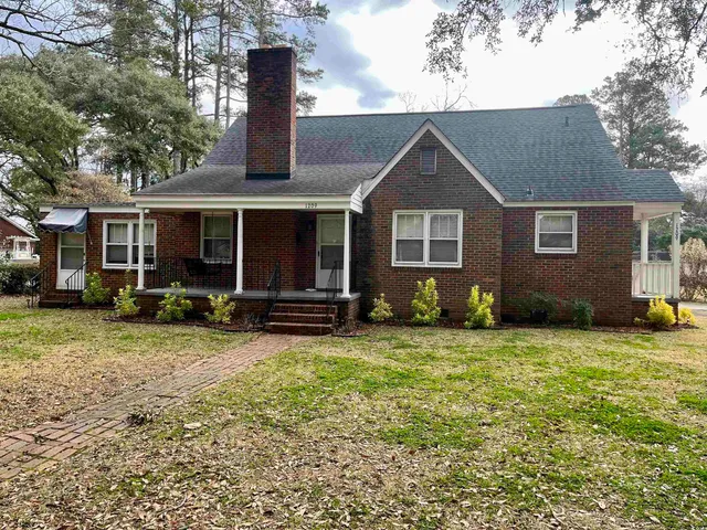 $2,300 | 1209 Saville Street, Georgetown, SC 29440