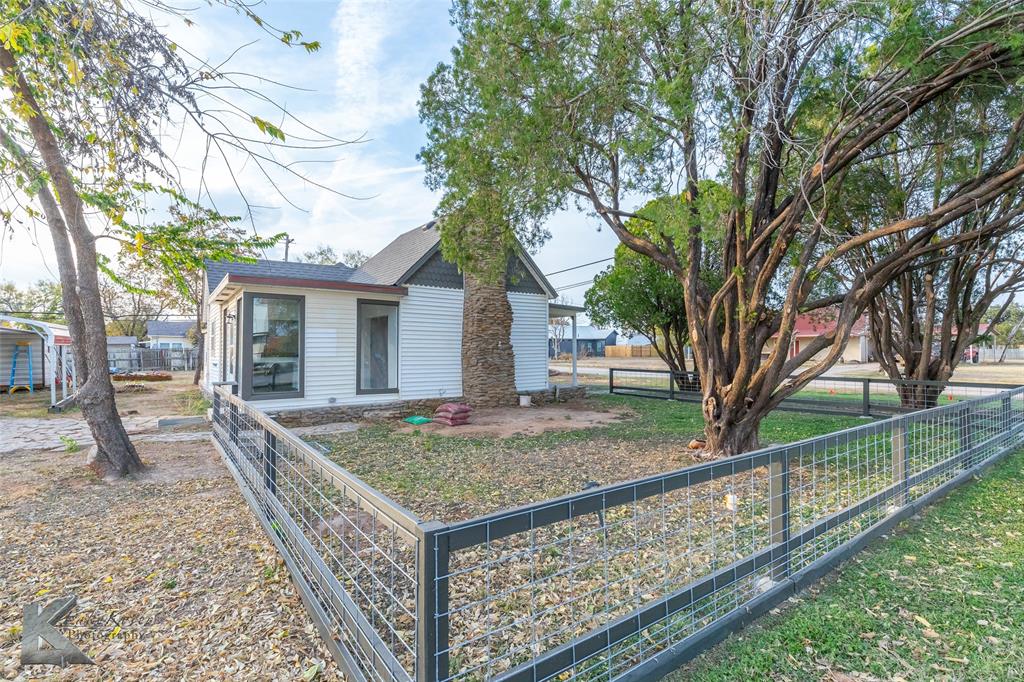 540 Chestnut Street Baird, TX 79504 - Photo 31 of 32