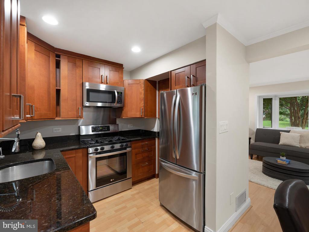 1107 Dennis Avenue Silver Spring, MD 20901 - Photo 13 of 29