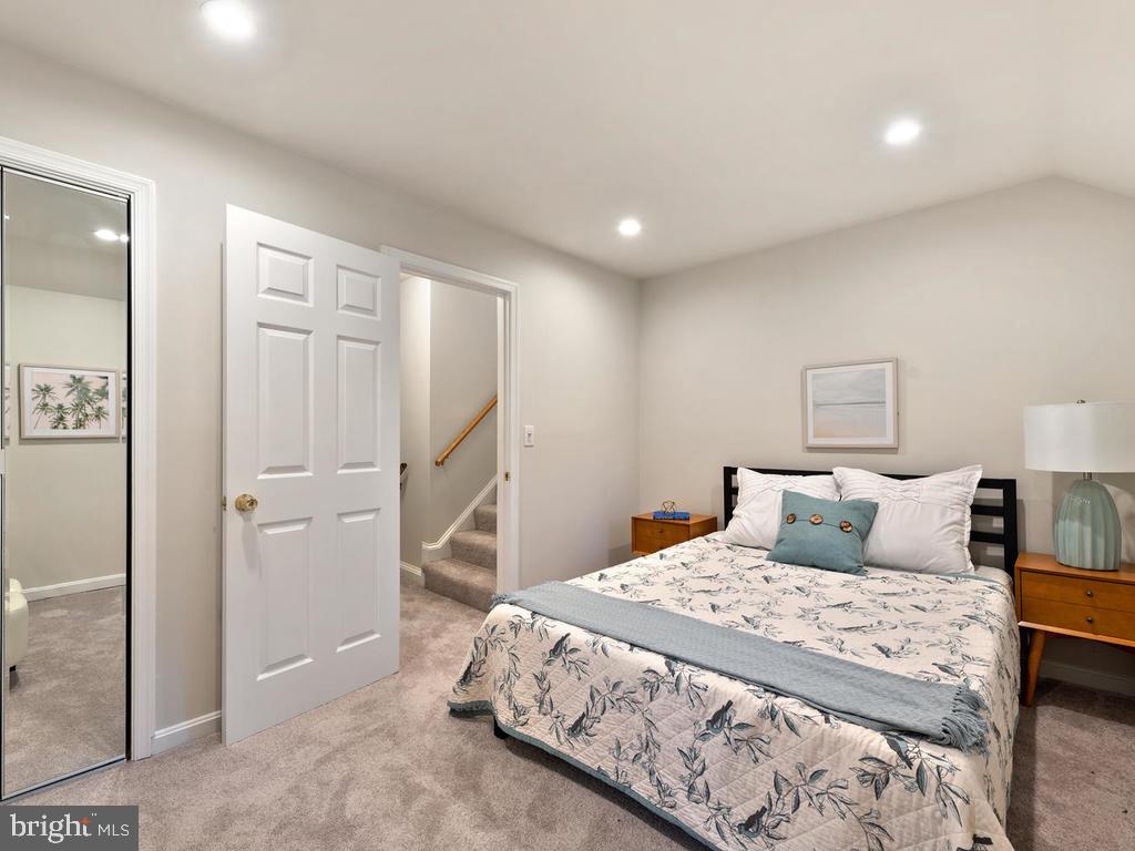 1107 Dennis Avenue Silver Spring, MD 20901 - Photo 15 of 29