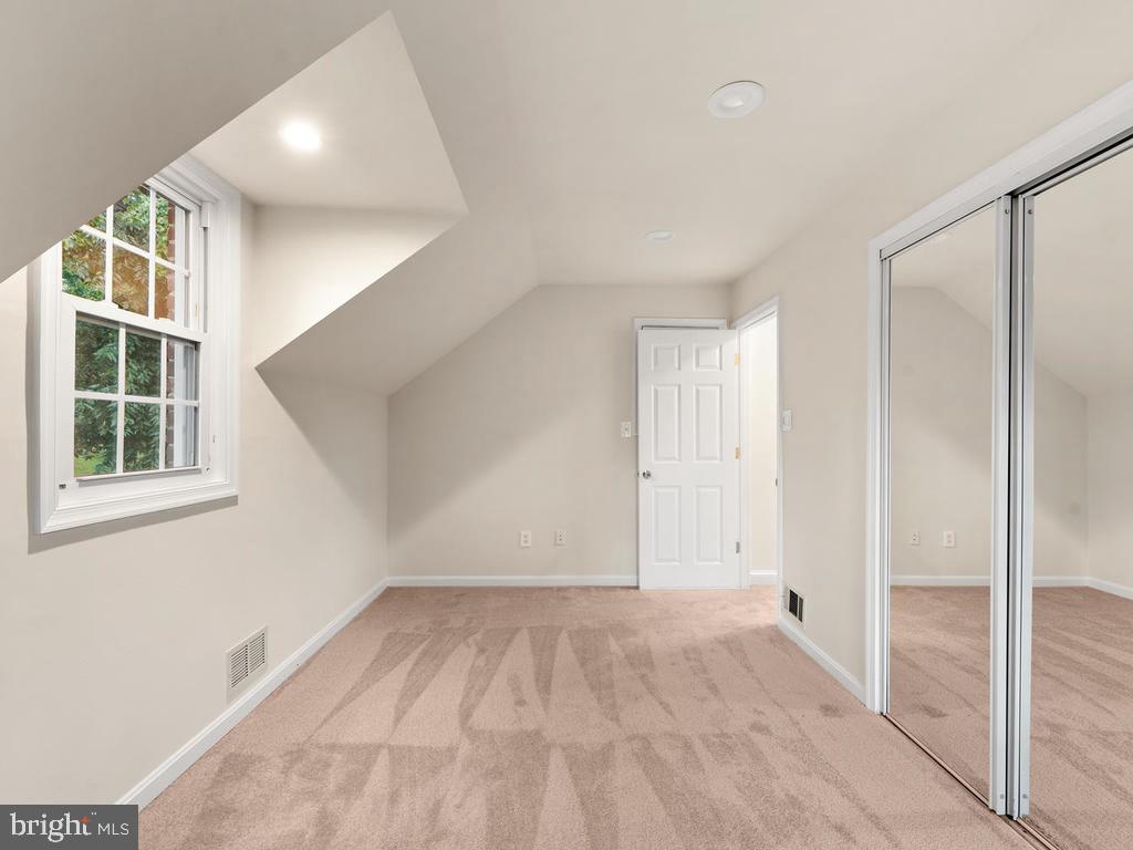 1107 Dennis Avenue Silver Spring, MD 20901 - Photo 20 of 29