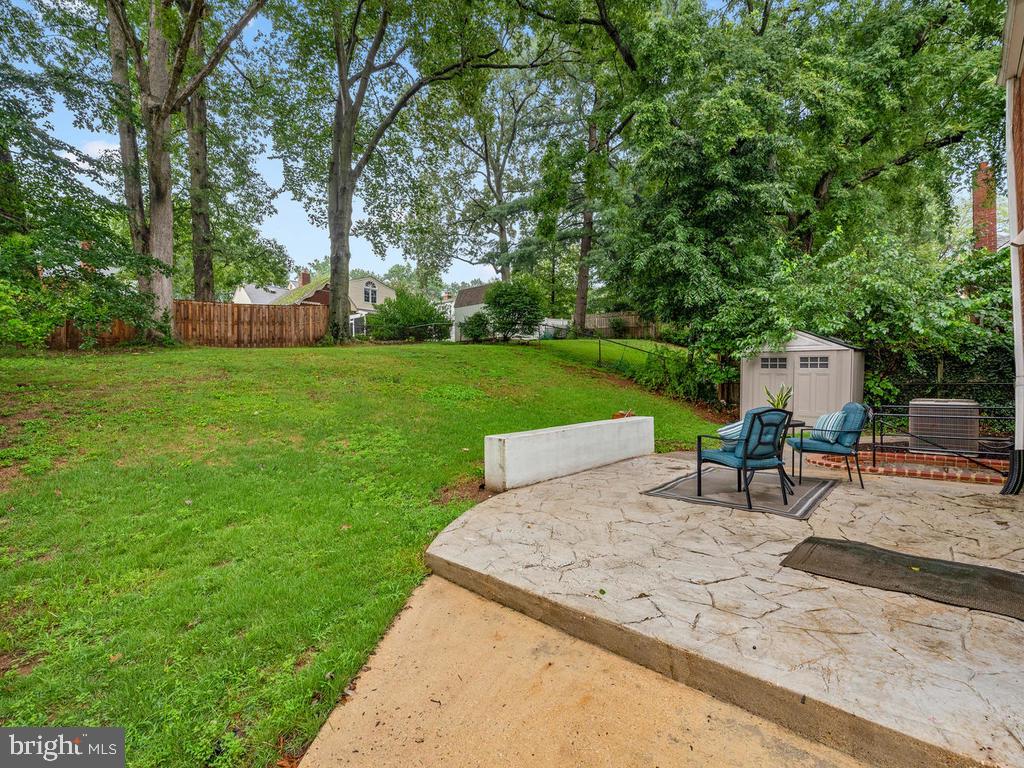 1107 Dennis Avenue Silver Spring, MD 20901 - Photo 24 of 29