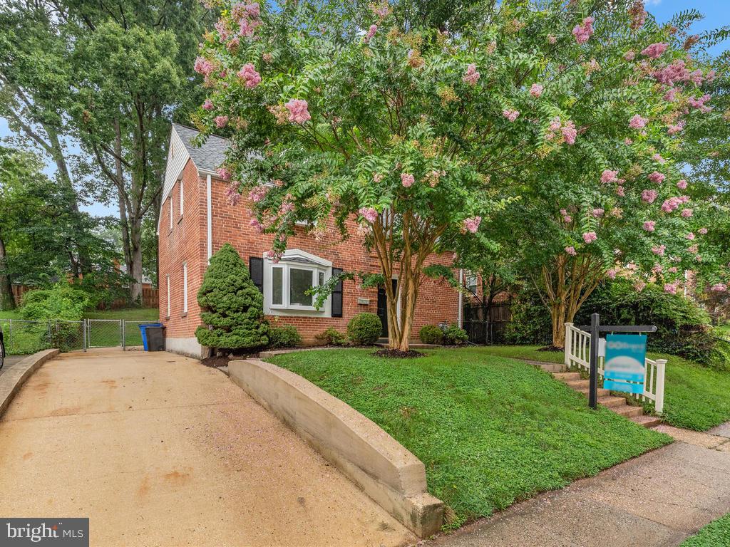 1107 Dennis Avenue Silver Spring, MD 20901 - Photo 26 of 29