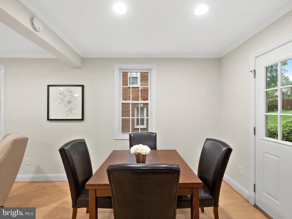 1107 Dennis Avenue Silver Spring, MD 20901 - Photo 9 of 29